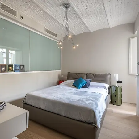 公寓 Quiet Designer Flat With Private Rooftop Terrace 佛罗伦萨