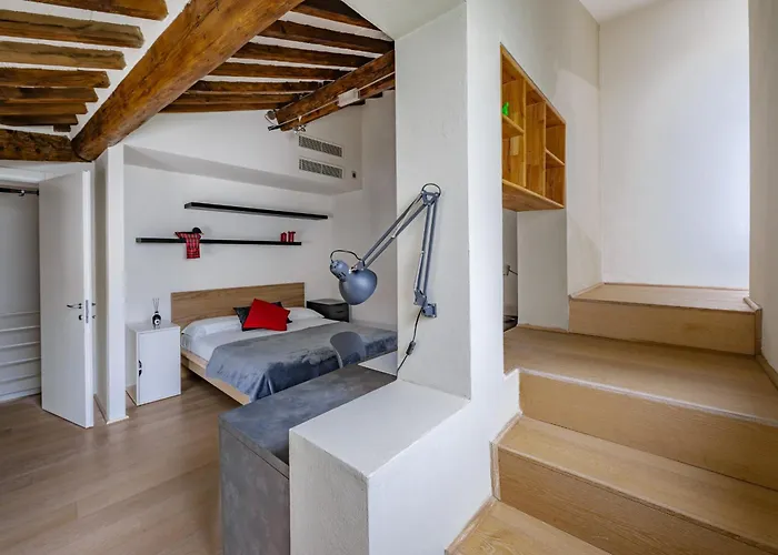 Quiet Designer Flat With Private Rooftop Terrace * Florencja
