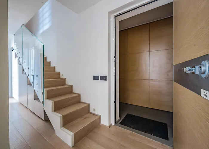 Quiet Designer Flat With Private Rooftop Terrace Apartament *