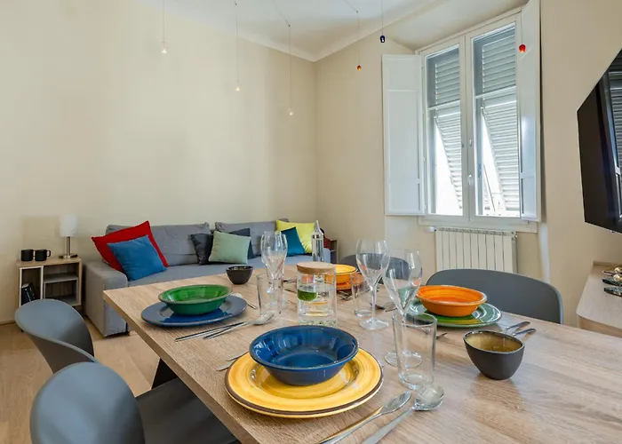 Quiet Designer Flat With Private Rooftop Terrace Florencja