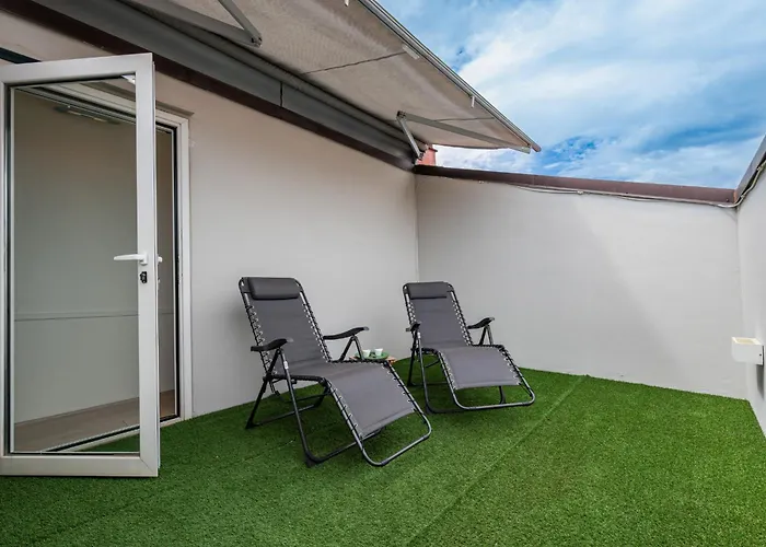 Quiet Designer Flat With Private Rooftop Terrace Apartament Florencja
