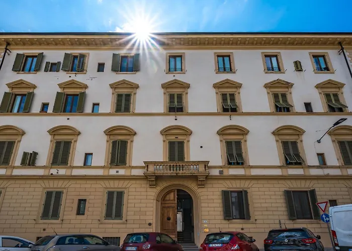 Quiet Designer Flat With Private Rooftop Terrace Lejlighed